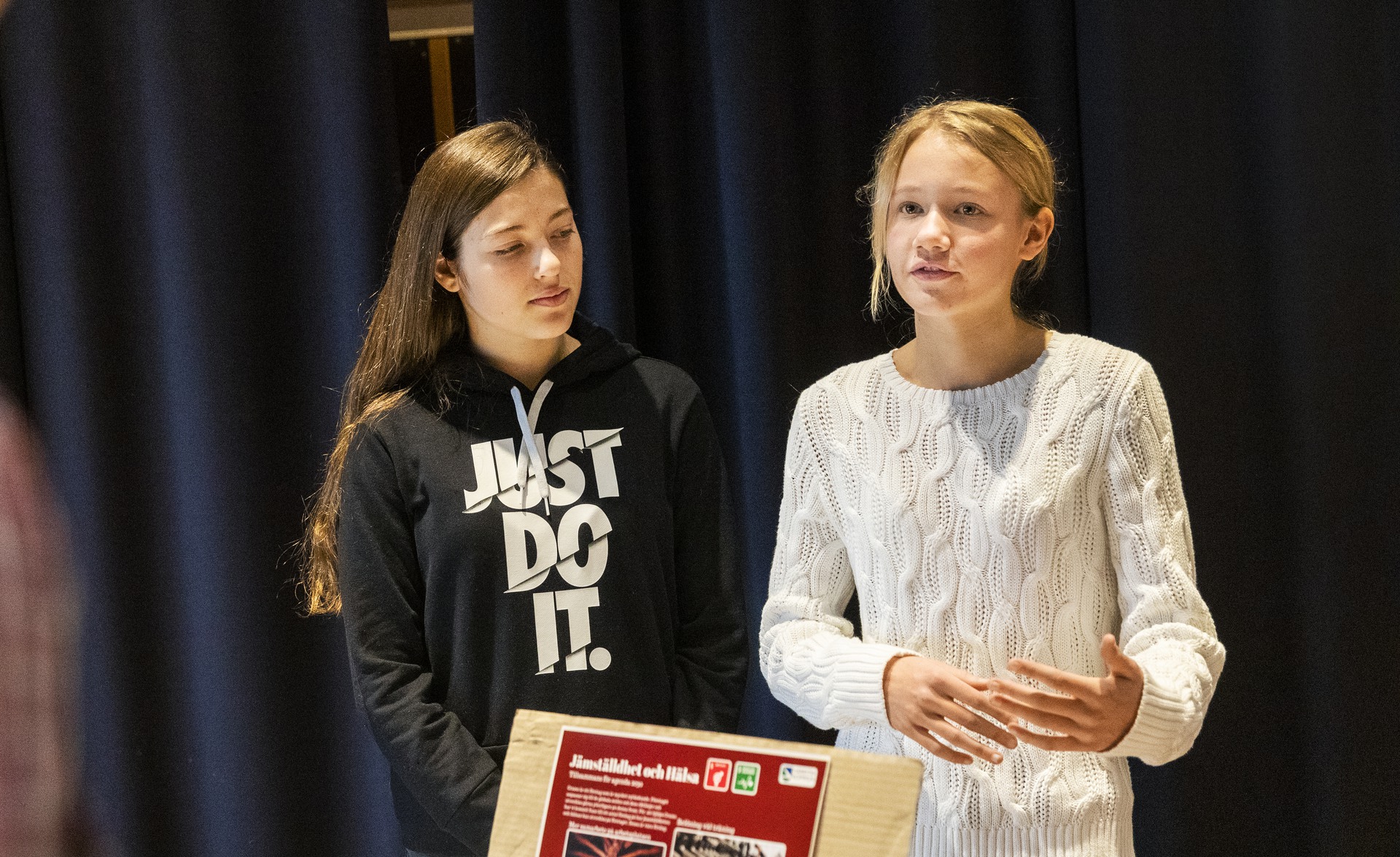 Elevpresentation under företags- och skolsamarbetet "Tillsammans för Agenda 2030" 2019. Foto: Anna Sigvardsson